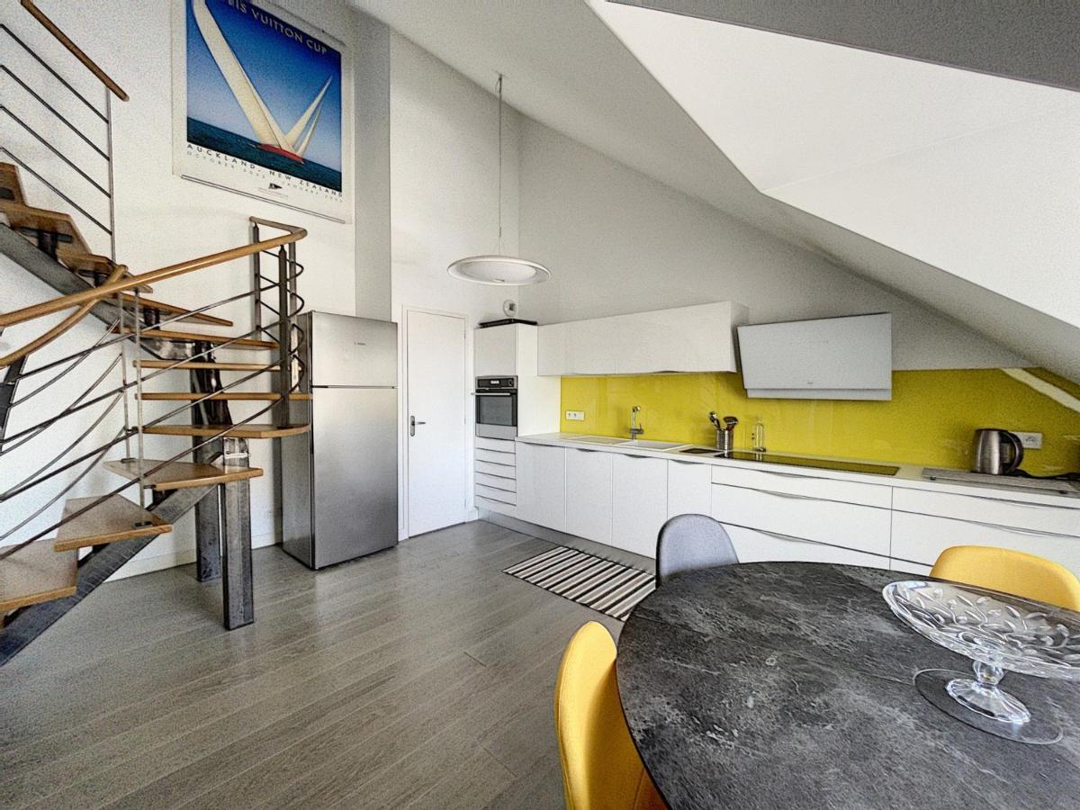 Duplex De Standing En Centre-Ville Avec Parking, Proche Port Et Plage - Fr-1-361-377 Granville Buitenkant foto