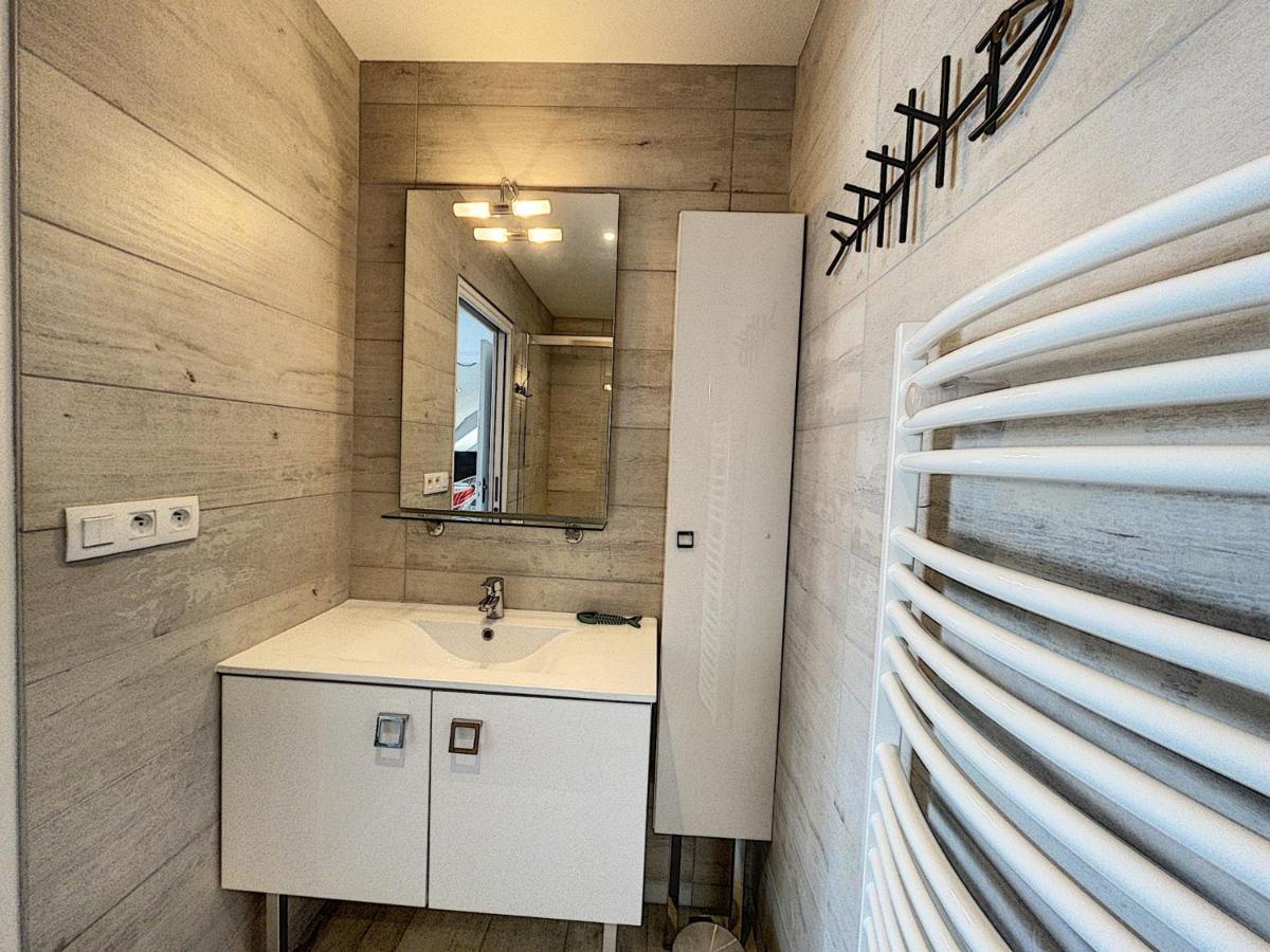 Duplex De Standing En Centre-Ville Avec Parking, Proche Port Et Plage - Fr-1-361-377 Granville Buitenkant foto